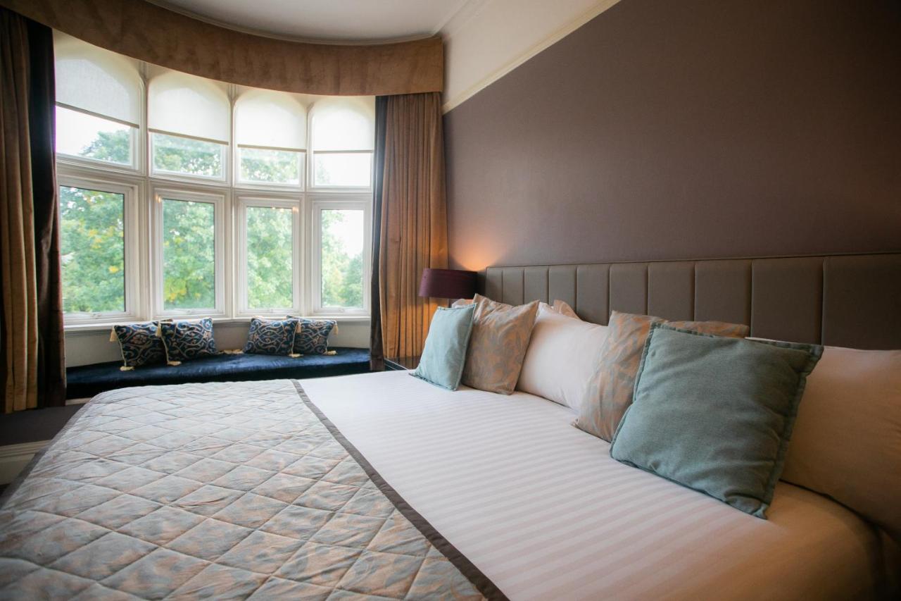 Hotel Hartsfield Manor Dorking Exterior foto