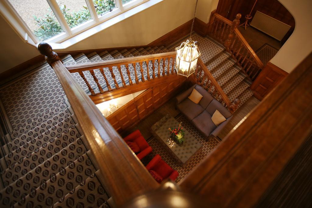Hotel Hartsfield Manor Dorking Exterior foto