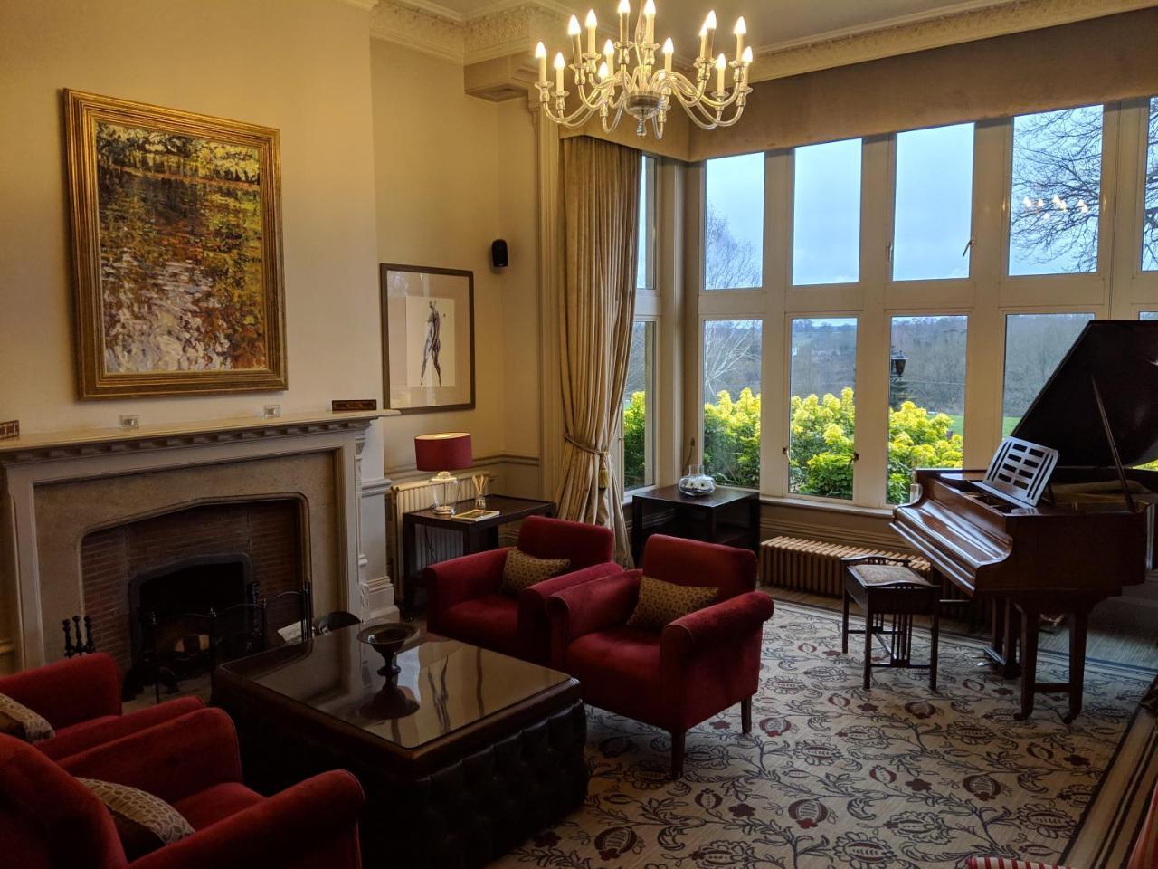 Hotel Hartsfield Manor Dorking Exterior foto
